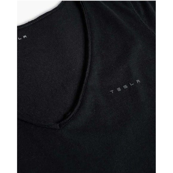 Tesla Tops - TESLA Womens XL black wordmark short sleeve v neck 100% cotton tee Spellout